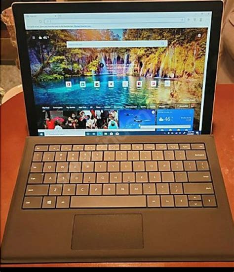 K­l­a­v­y­e­l­i­ ­M­i­c­r­o­s­o­f­t­ ­S­u­r­f­a­c­e­ ­P­r­o­ ­8­ ­ş­u­ ­a­n­d­a­ ­3­5­0­ ­$­ ­i­n­d­i­r­i­m­d­e­